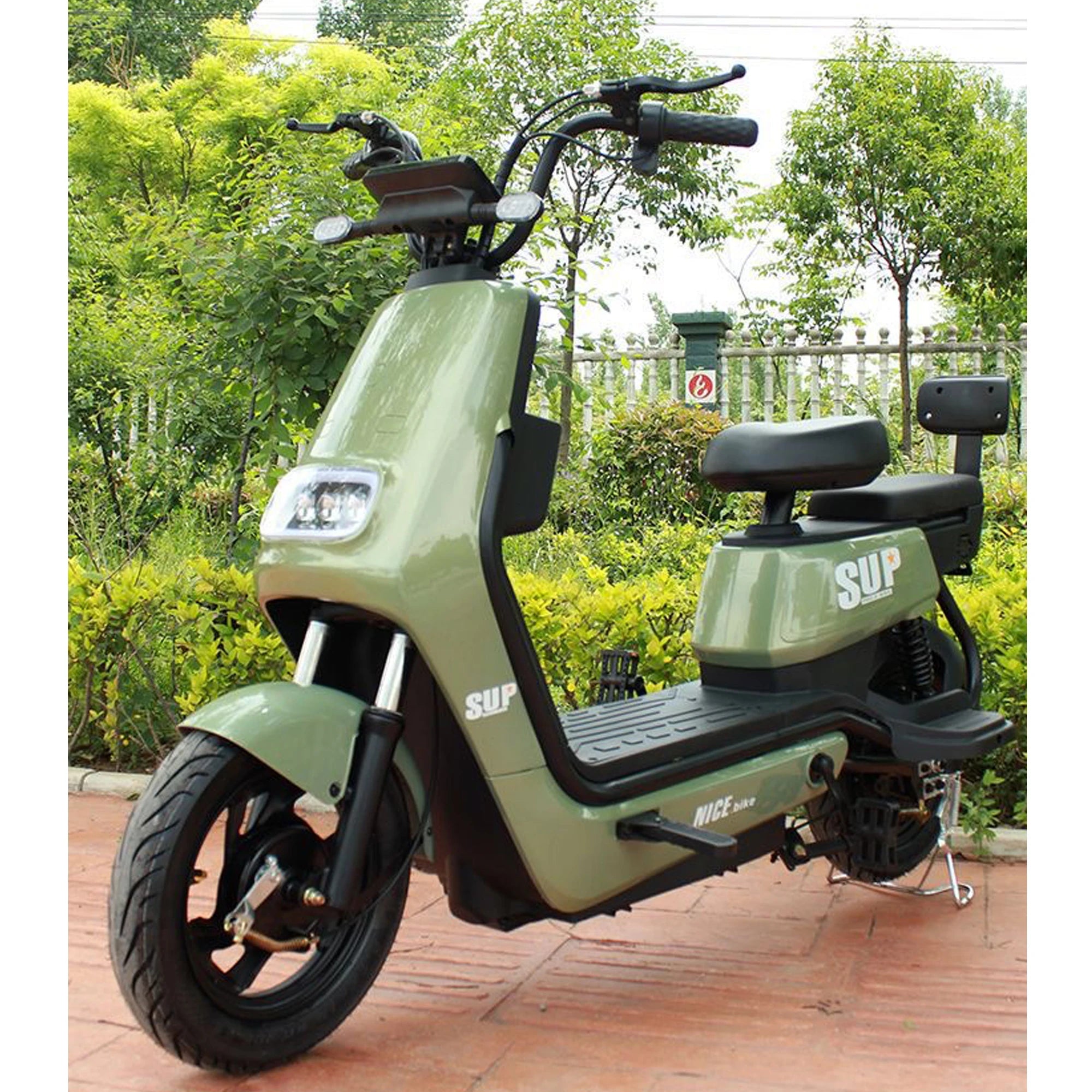 14 Inch Scooter Vespa E scooter